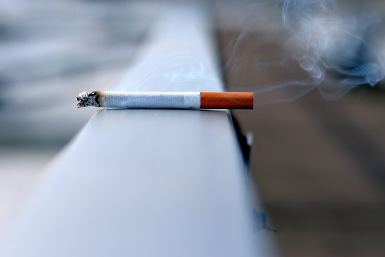 Jak wyjść z nałogu palenia papierosów?
